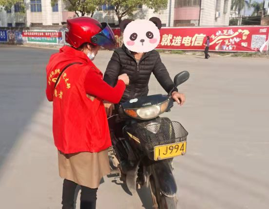 節(jié)日不打烊，安全我在崗——洋青鎮(zhèn)開展元旦佳節(jié)安全生產(chǎn)專項(xiàng)檢查行動(1)813.png